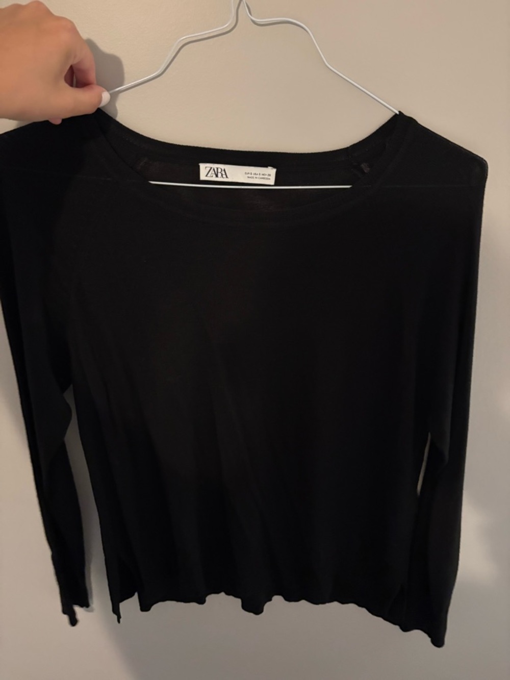 Zara Black Long-Sleeve sweater/ top worn twice